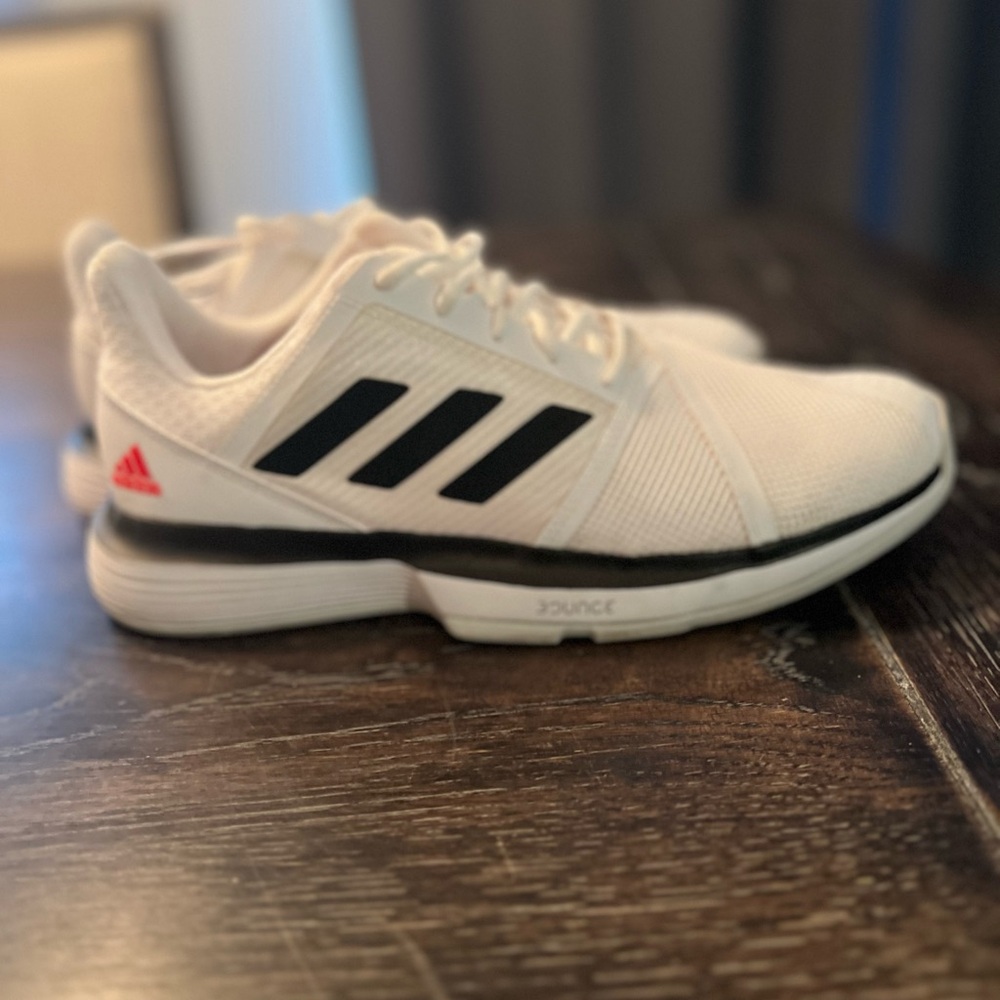 Adidas court jam like new size 9.5